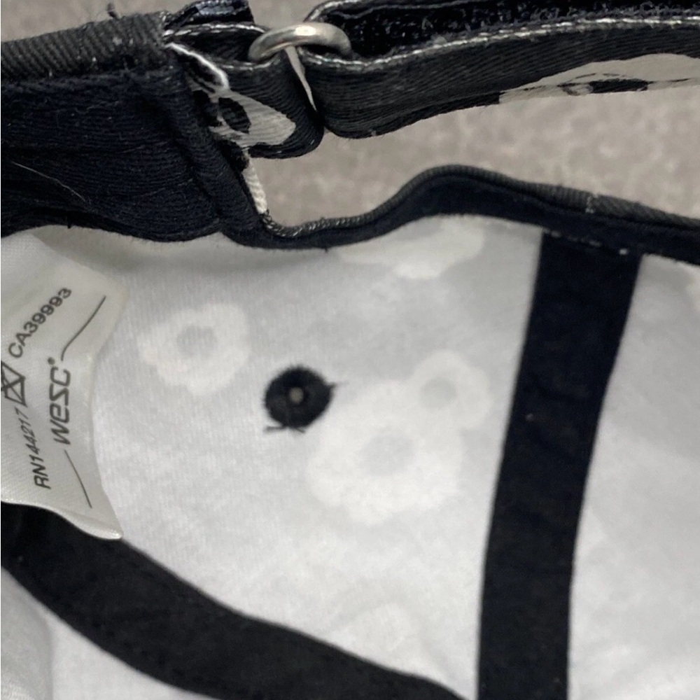 Wesc Han’s Poppy Patterned Black and White strapback cap - hat - Picture 9 of 10